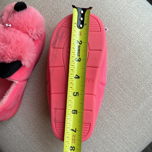 Slippers - Picture 7 of 7